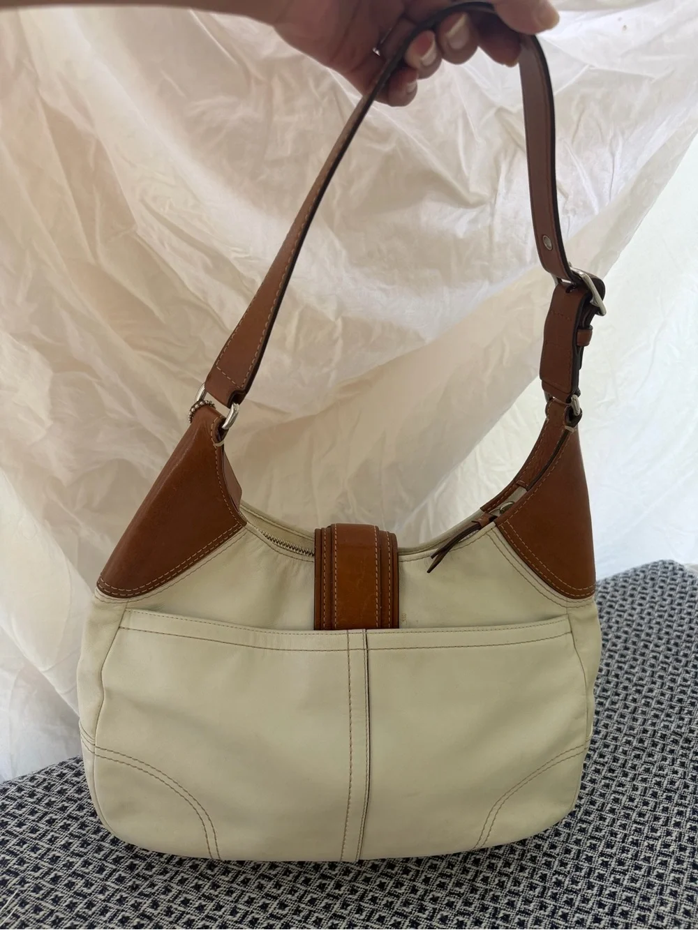 Vintage Coach Hamilton Soho Hobo Bag White Leather Silver Buckle F11197 Y2K